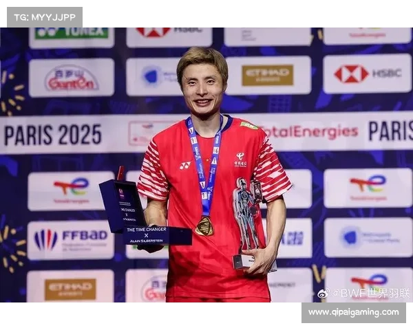 石宇奇世锦赛夺冠跪地痛哭 释放多年压力